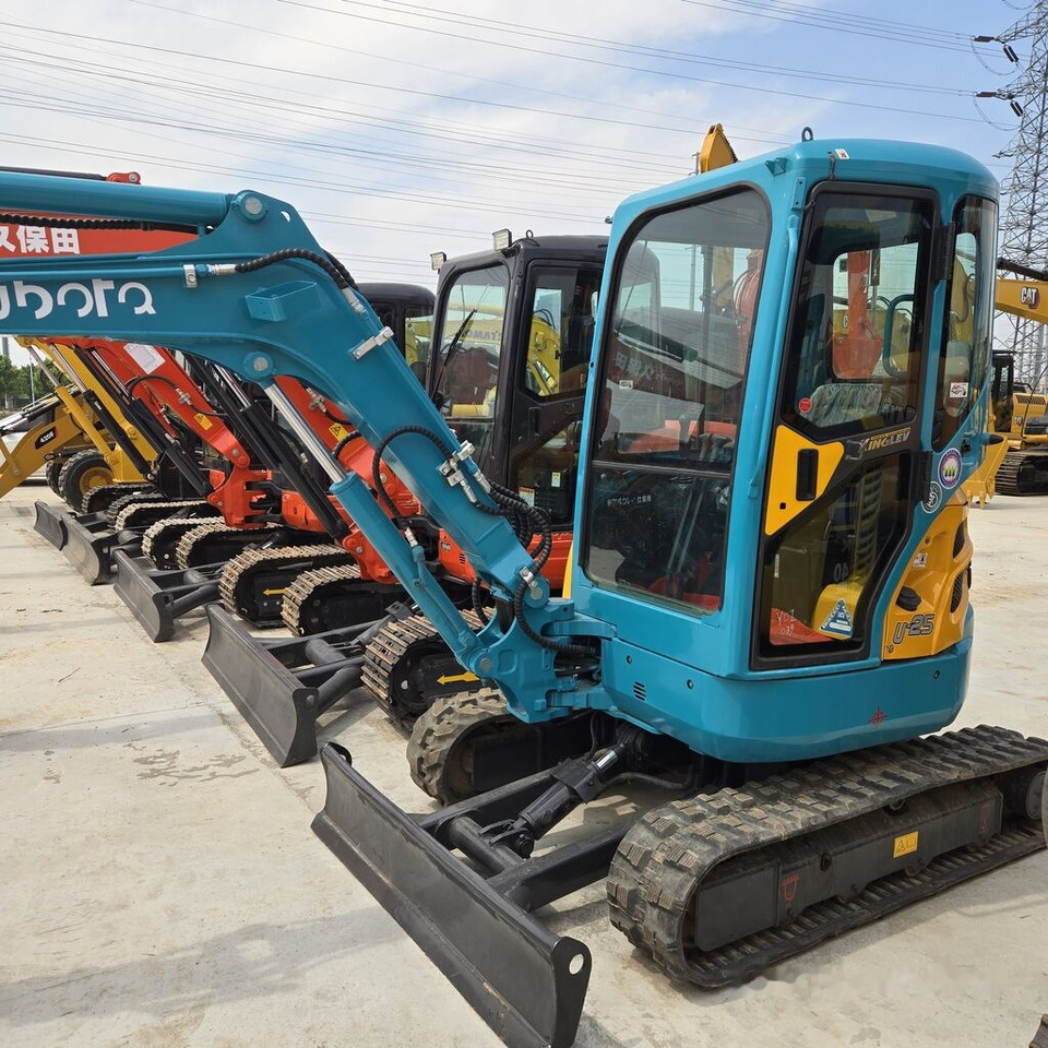 Kubota U25 - Mini excavator: picture 1 Kubota U25 - Mini excavator: picture 1