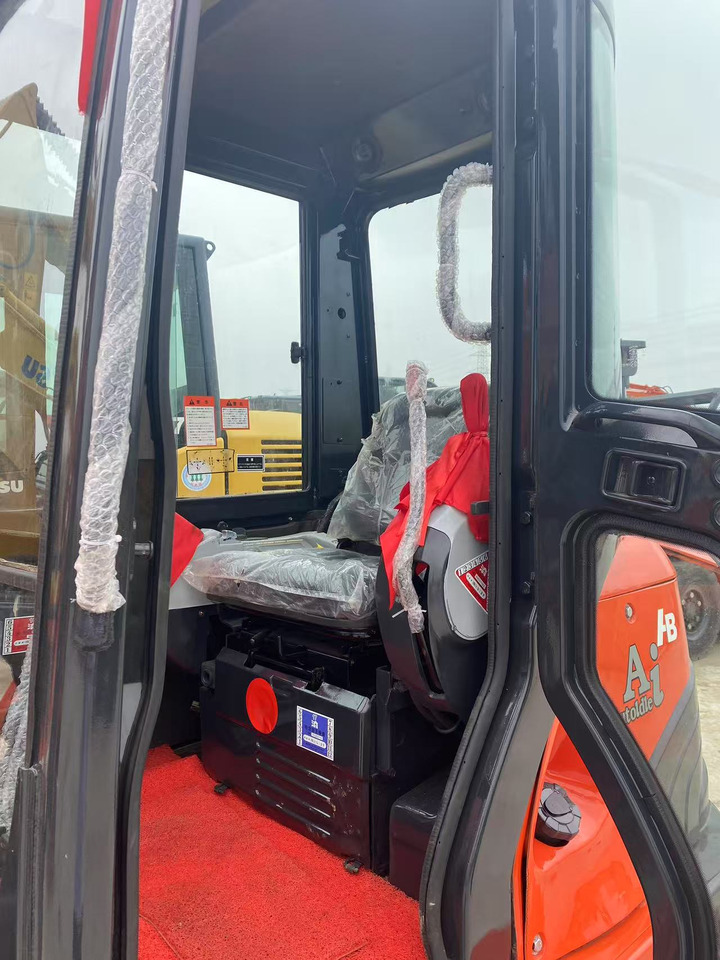 Kubota U55-4 - Mini excavator: picture 2 Kubota U55-4 - Mini excavator: picture 2