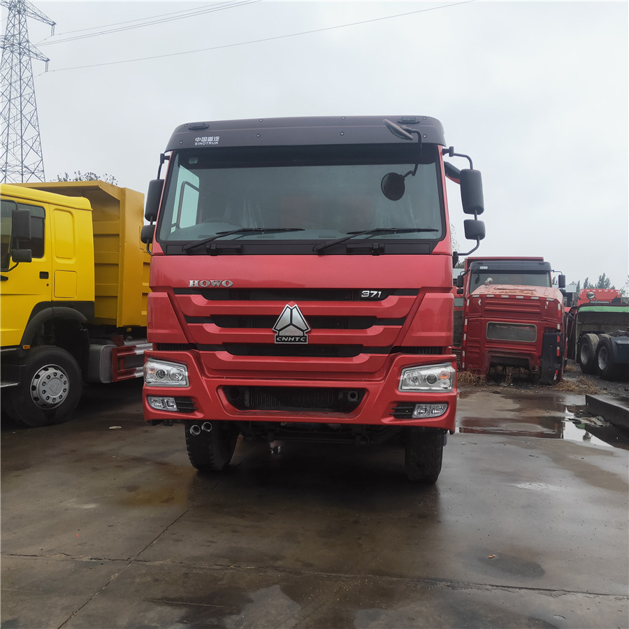 SINOTRUK HOWO - Tipper: picture 1 SINOTRUK HOWO - Tipper: picture 1