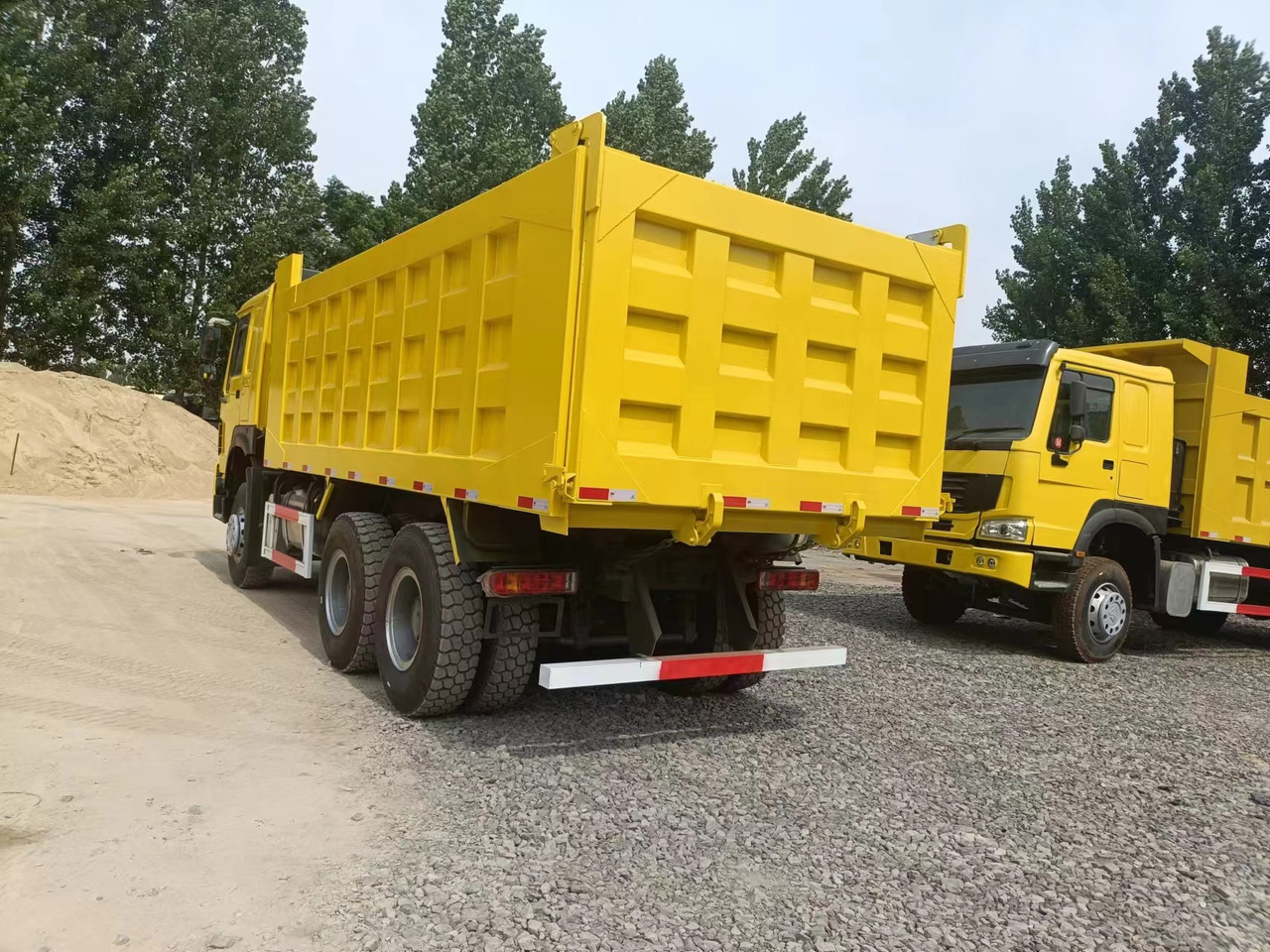 New Tipper SINOTRUK HOWO: picture 8