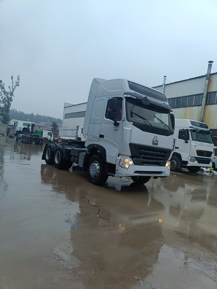 SINOTRUK HOWO - Tractor unit: picture 1 SINOTRUK HOWO - Tractor unit: picture 1