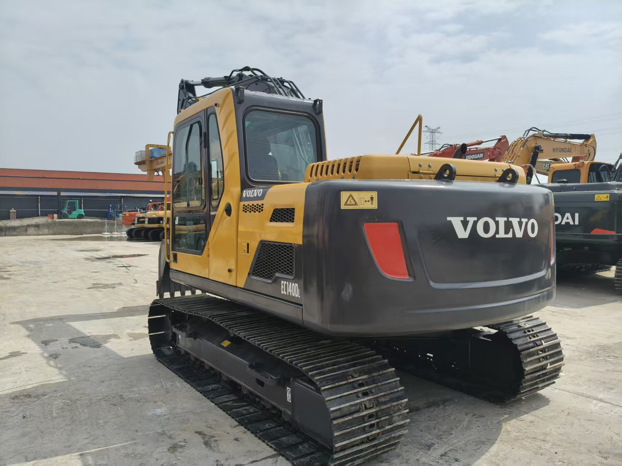 Volvo EC140DL - Crawler excavator: picture 4 Volvo EC140DL - Crawler excavator: picture 4