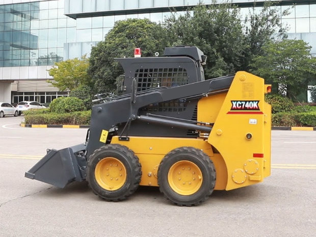 XCMG XC740K - Skid steer loader: picture 3 XCMG XC740K - Skid steer loader: picture 3