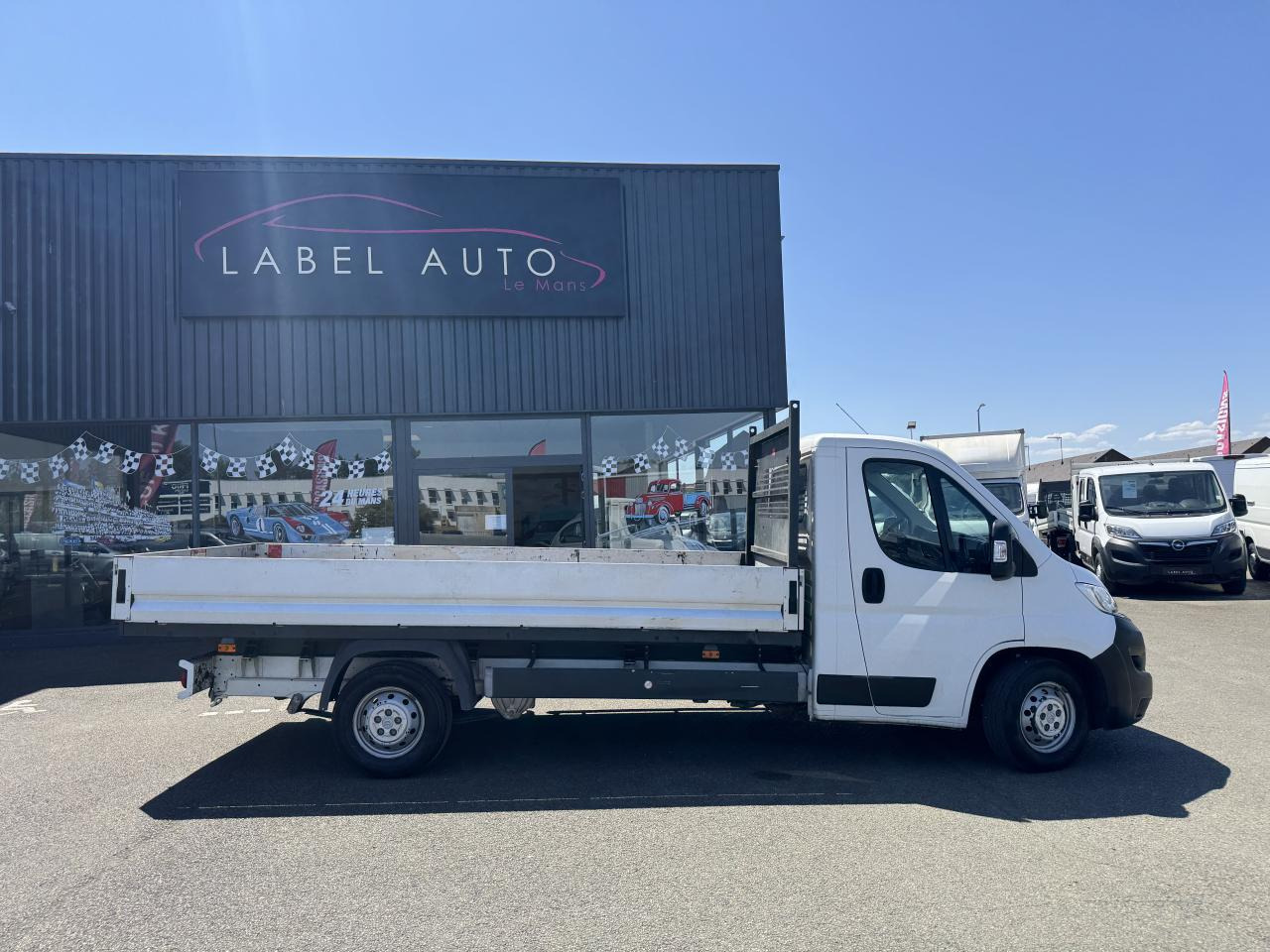 CITROEN CITROËN JUMPER 3T5 PLATEAU 4M20 2.2 HDI 140 CH - Open body delivery van: picture 1 CITROEN CITROËN JUMPER 3T5 PLATEAU 4M20 2.2 HDI 140 CH - Open body delivery van: picture 1