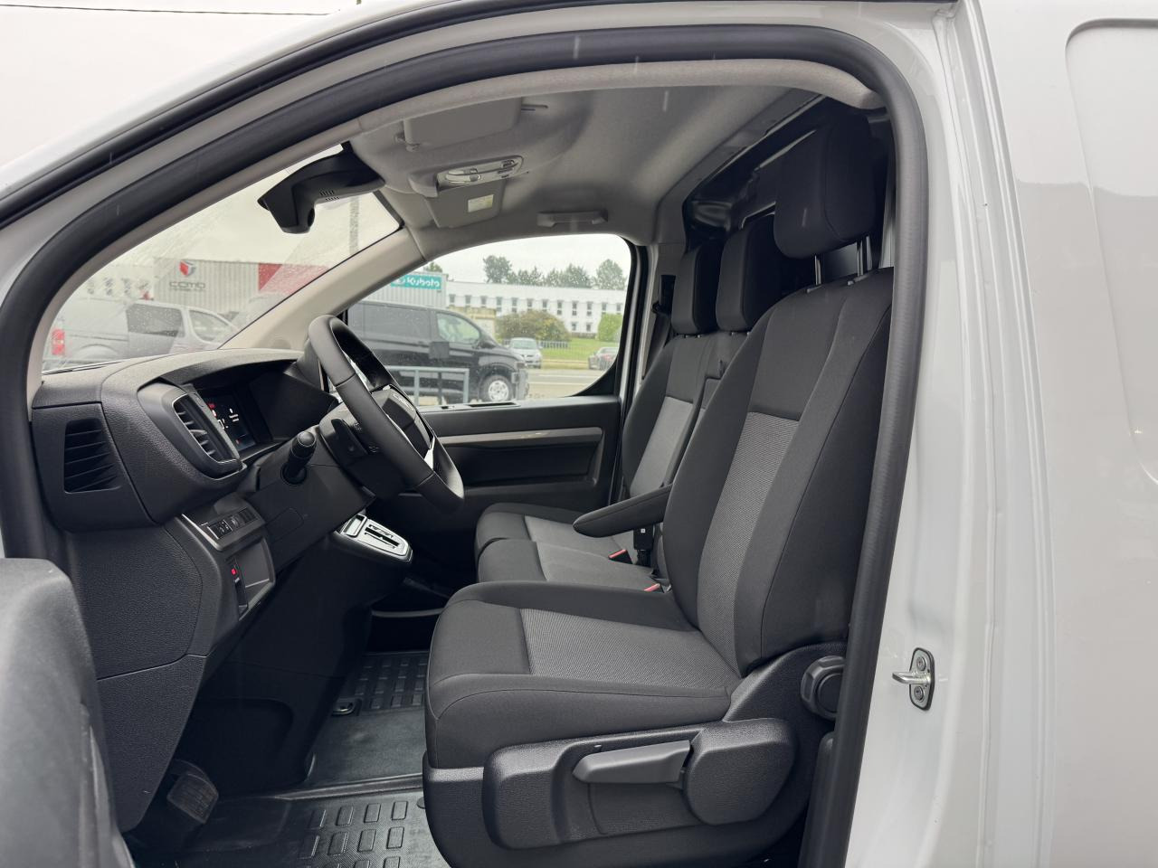 New Panel van CITROEN Jumpy M 2.0 BlueHDi - 145 S&S - BV EAT8  III FOURGON . PHASE 2: picture 6