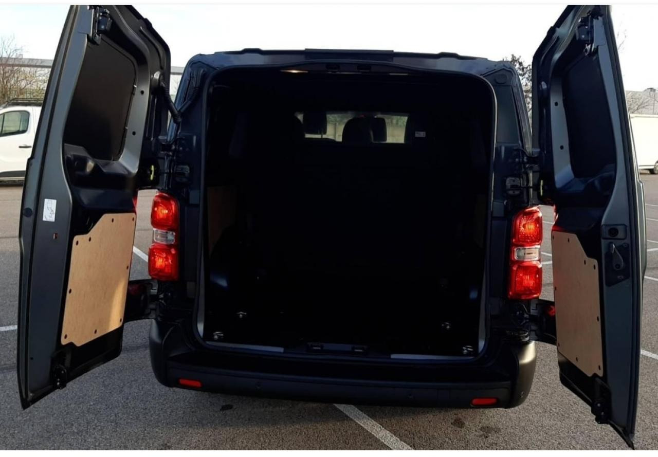 CITROEN Jumpy XL 2.0 BlueHDi - 180 S&S - BV EAT8 III CABINE APPROFONDIE Fixe PHASE 2 6 - Panel van: picture 3 CITROEN Jumpy XL 2.0 BlueHDi - 180 S&S - BV EAT8 III CABINE APPROFONDIE Fixe PHASE 2 6 - Panel van: picture 3
