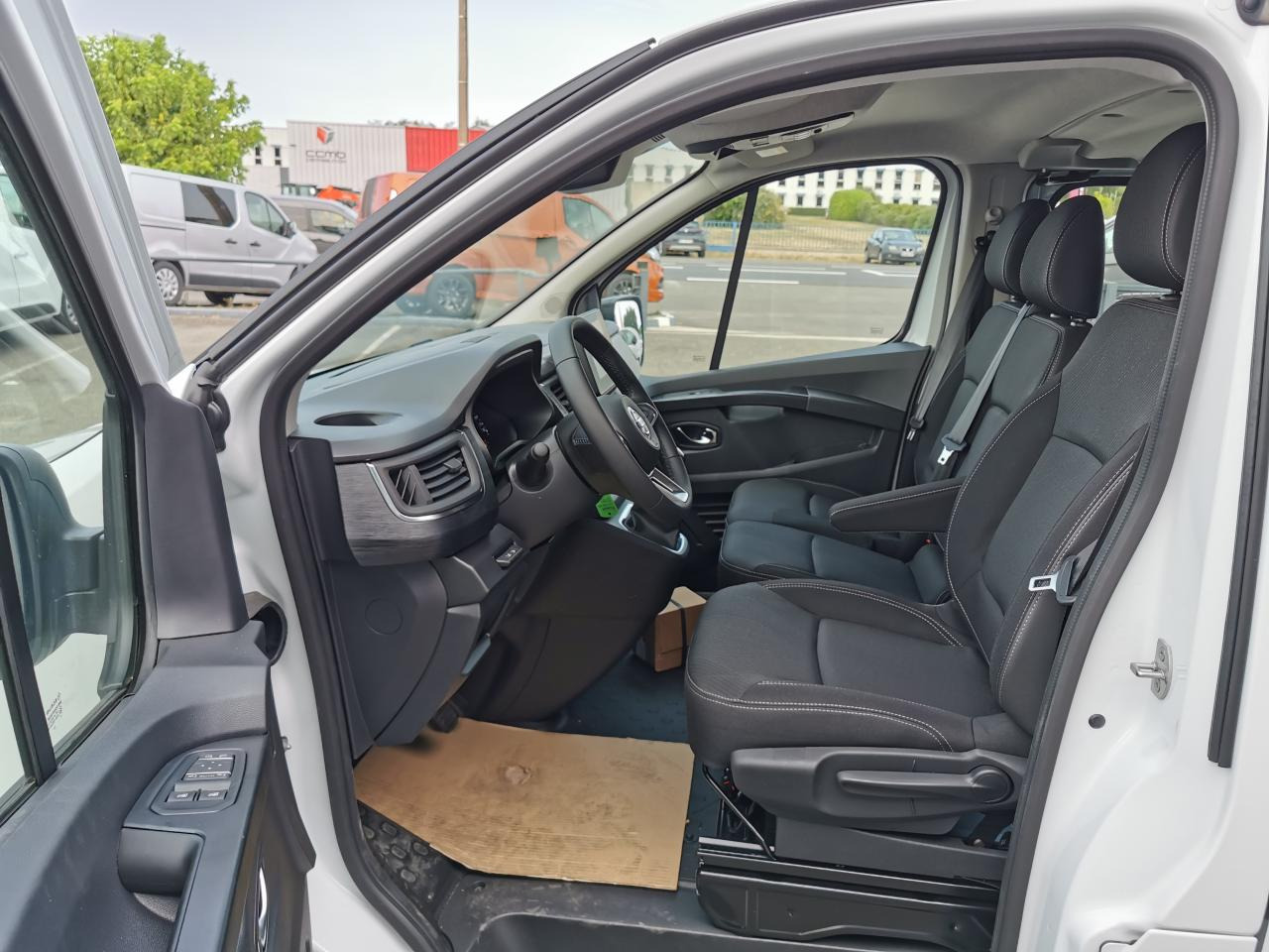 NISSAN Primastar N-Connecta 3.0t L2H1 2.0 dCi - 150 - BV DCT - S/S II 2021 CABINE APPROFONDIE Cabine appro - Panel van: picture 5 NISSAN Primastar N-Connecta 3.0t L2H1 2.0 dCi - 150 - BV DCT - S/S II 2021 CABINE APPROFONDIE Cabine appro - Panel van: picture 5