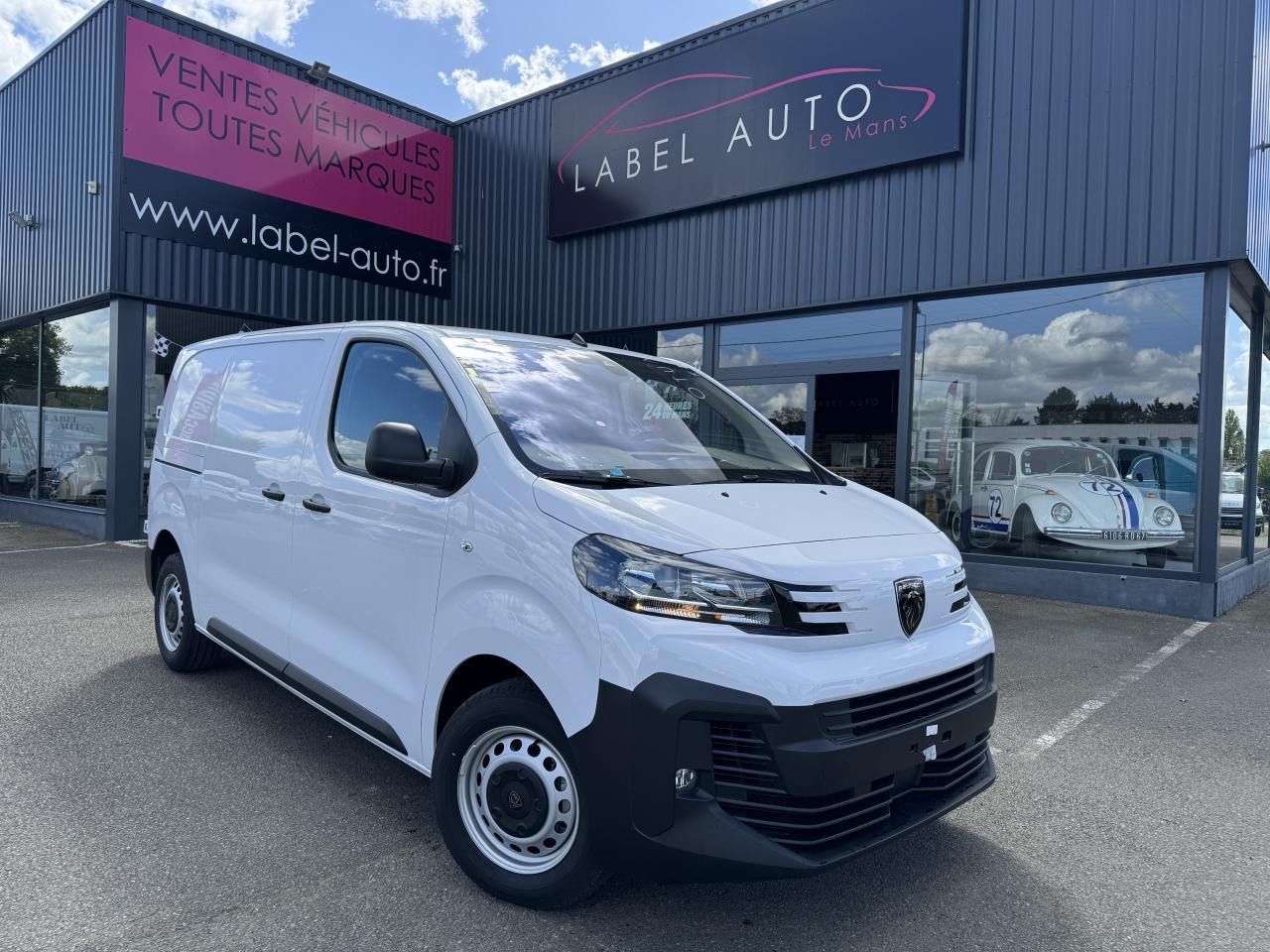 PEUGEOT Expert M 1.5 BlueHDi - 120 S&S III FOURGON Fourgon PHASE 2 - Panel van: picture 1 PEUGEOT Expert M 1.5 BlueHDi - 120 S&S III FOURGON Fourgon PHASE 2 - Panel van: picture 1