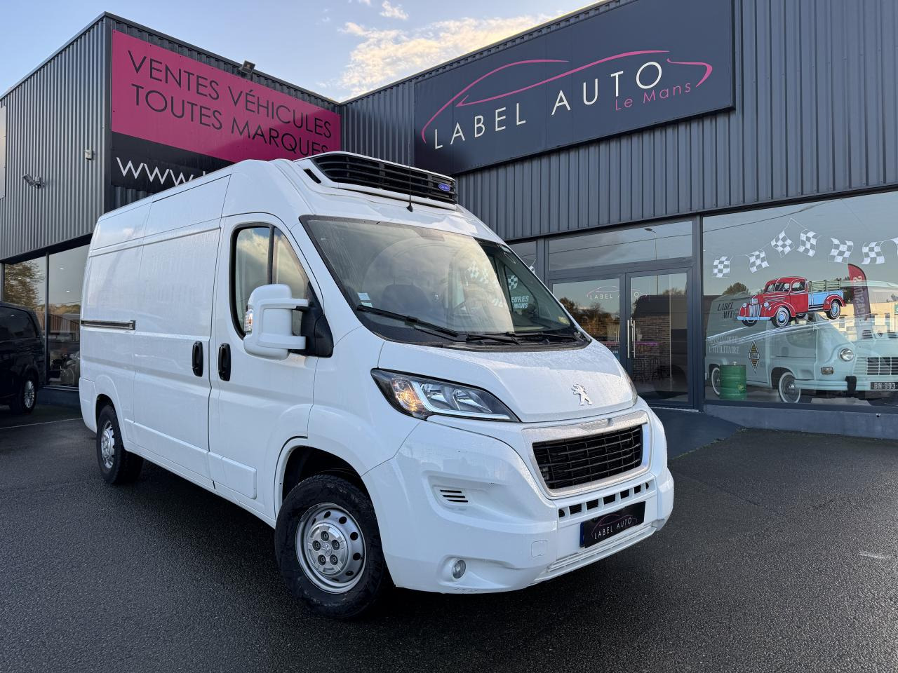 PEUGEOT FRIGORIFIQUE BOXER 3T5 L2H2 2.2 HDi 140CH - Panel van: picture 2 PEUGEOT FRIGORIFIQUE BOXER 3T5 L2H2 2.2 HDi 140CH - Panel van: picture 2