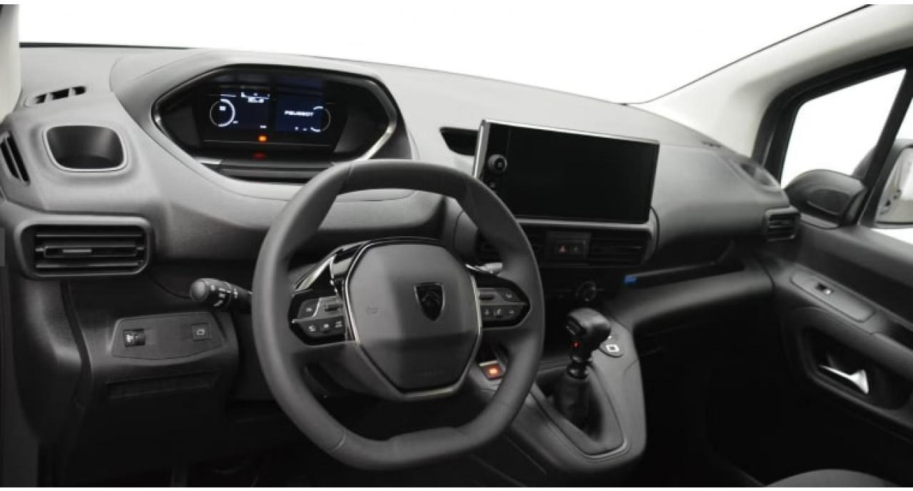 PEUGEOT Partner M 650KG 1.5 BlueHDi S&S - 100 III FOURGON Fourgon M PHASE 2 - Panel van: picture 4 PEUGEOT Partner M 650KG 1.5 BlueHDi S&S - 100 III FOURGON Fourgon M PHASE 2 - Panel van: picture 4