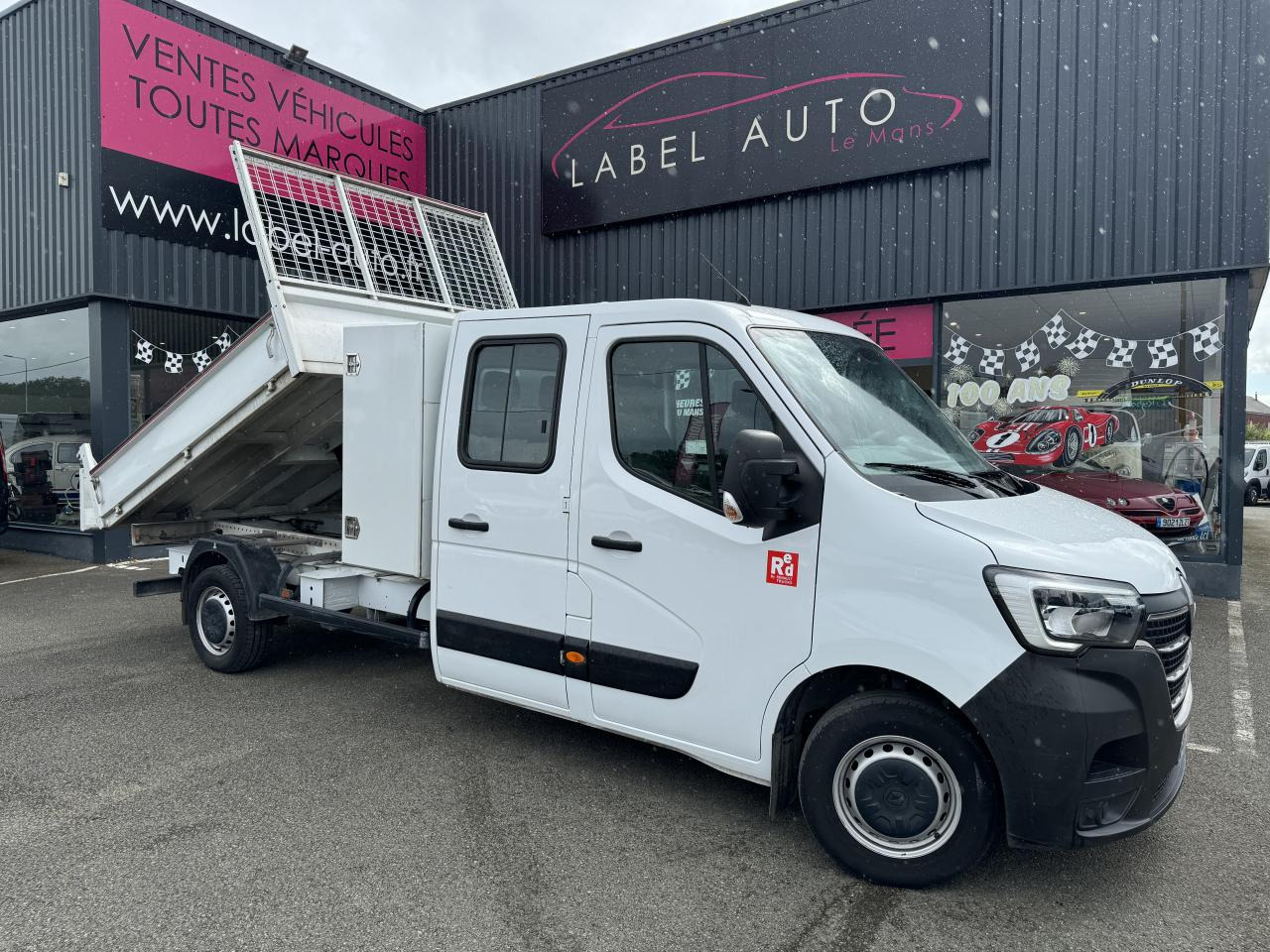 RENAULT MASTER 3T5 DOUBLE CABINE 6PL BENNE + COFFRE RJ 2.3 DCI 130CH - Tipper van, Combi van: picture 4 RENAULT MASTER 3T5 DOUBLE CABINE 6PL BENNE + COFFRE RJ 2.3 DCI 130CH - Tipper van, Combi van: picture 4