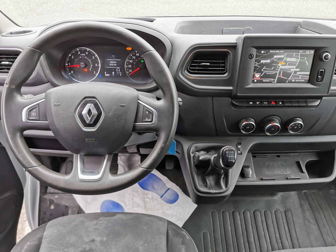 RENAULT Master Grand Confort F3500 L2H2 2.3 Blue dCi - 150 Euro 6e  III CABINE APPROFONDIE Cabine approfondi - Panel van: picture 4 RENAULT Master Grand Confort F3500 L2H2 2.3 Blue dCi - 150 Euro 6e  III CABINE APPROFONDIE Cabine approfondi - Panel van: picture 4
