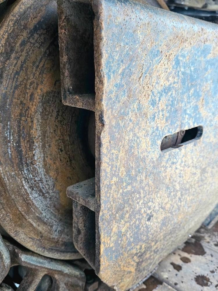 Crawler excavator Hitachi ZX 210 LC-6: picture 16