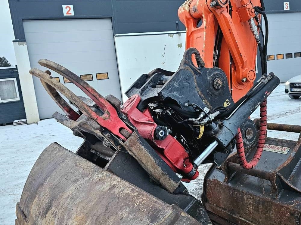 Crawler excavator Hitachi ZX 210 LC-6: picture 35