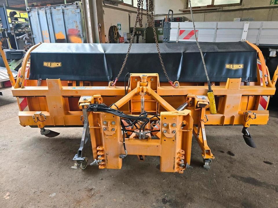 Beilhack Schneepflug PVF 34-4 Schneeschieber Schneeschild Schmidt für Unimog 405/10 405/12 UGN UGE LKW Winterdienst - Snow plough: picture 2 Beilhack Schneepflug PVF 34-4 Schneeschieber Schneeschild Schmidt für Unimog 405/10 405/12 UGN UGE LKW Winterdienst - Snow plough: picture 2