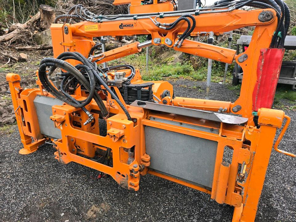 Dücker DUA 700 für Fendt Deutz Böschungsmäher Böschungsmulcher Traktor Bankettmäher 800 600 Mulag Una MHU - Mower: picture 2 Dücker DUA 700 für Fendt Deutz Böschungsmäher Böschungsmulcher Traktor Bankettmäher 800 600 Mulag Una MHU - Mower: picture 2