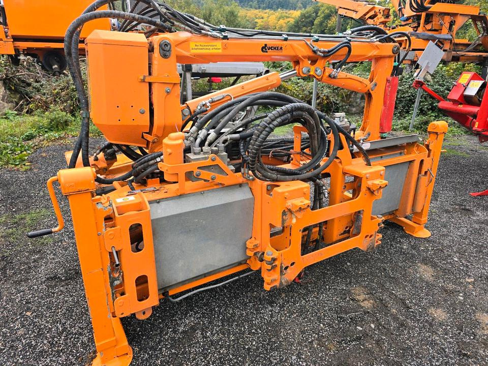 Dücker DUA 700 für Fendt Deutz Böschungsmäher Böschungsmulcher Traktor Bankettmäher 800 600 Mulag Una MHU - Mower: picture 3 Dücker DUA 700 für Fendt Deutz Böschungsmäher Böschungsmulcher Traktor Bankettmäher 800 600 Mulag Una MHU - Mower: picture 3