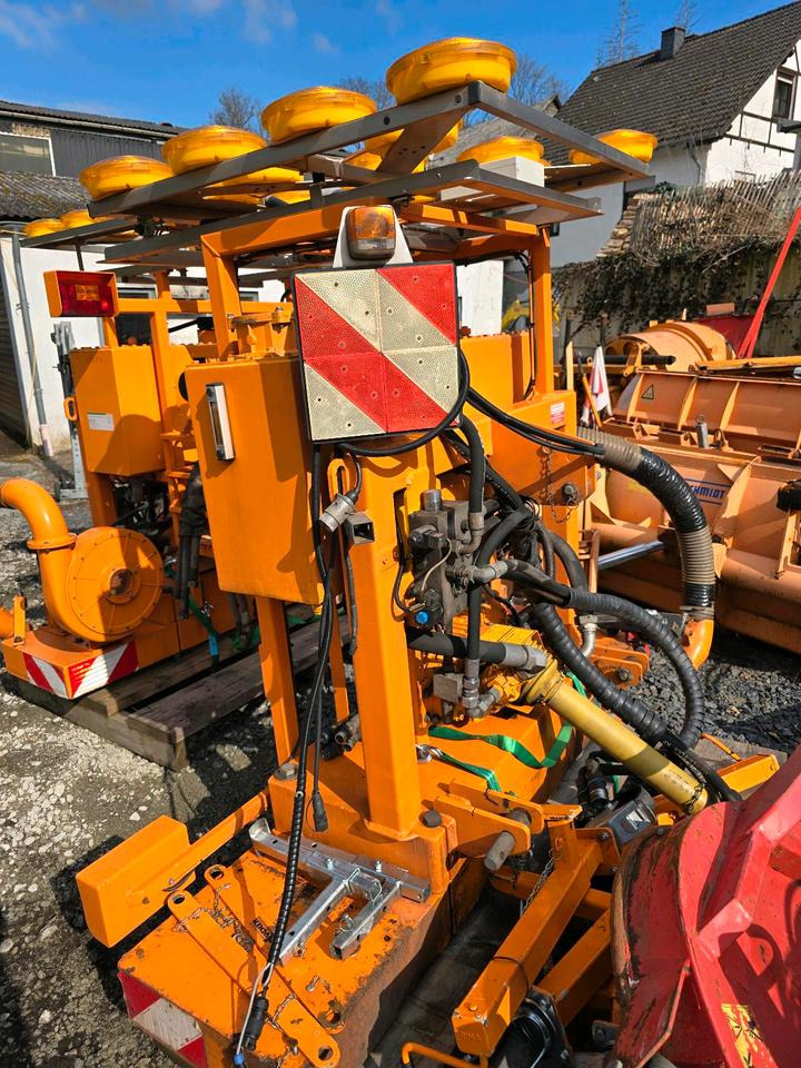 Boom mower Dücker DUA 800 Mähausleger für Traktor Fendt Böschungsmäher Böschungsmulcher Seitenmulcher Banketmäher Mulag: picture 18