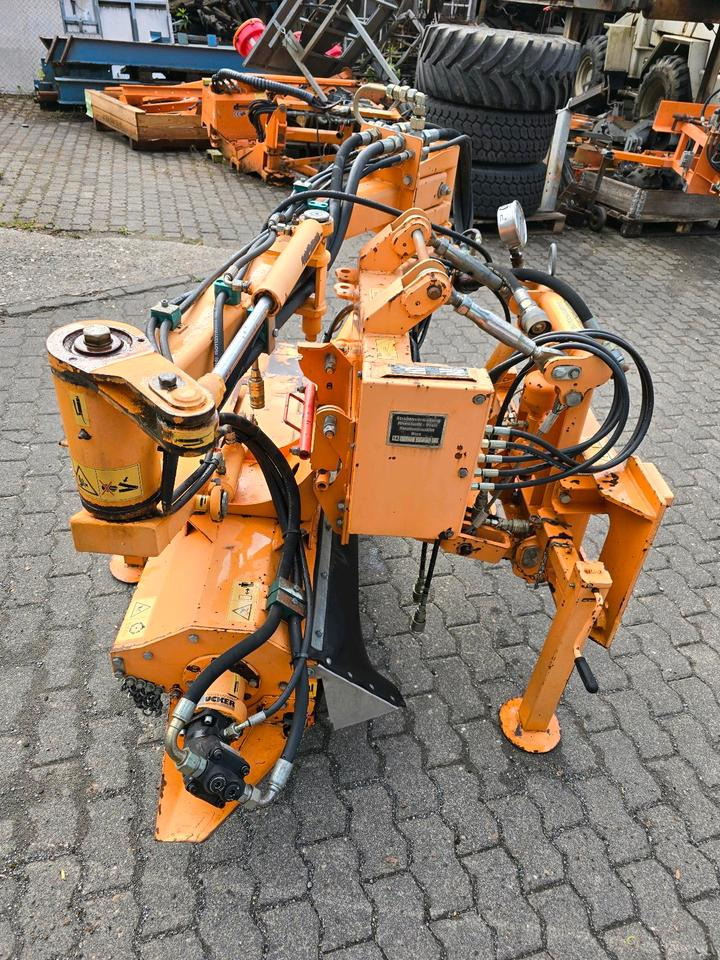 Dücker MGK 13 Randstreifenmäher Randstreifenmähgerät Böschungsmulcher Böschungsmäher Seitenmulcher Mähausleger für Ladog Multicar Hansa Unimog u300 300 400 500 327 323 530 405 - Verge mower: picture 4 Dücker MGK 13 Randstreifenmäher Randstreifenmähgerät Böschungsmulcher Böschungsmäher Seitenmulcher Mähausleger für Ladog Multicar Hansa Unimog u300 300 400 500 327 323 530 405 - Verge mower: picture 4