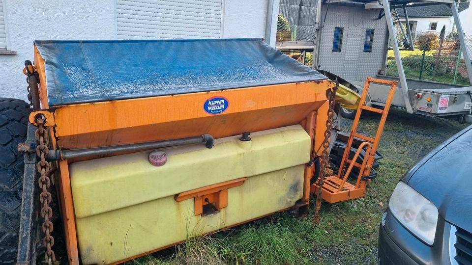 Sand/ Salt spreader Küpper Weisser Salzstreuer Salzsilo FS 30 Winterdienst Schmidt für Unimog: picture 1