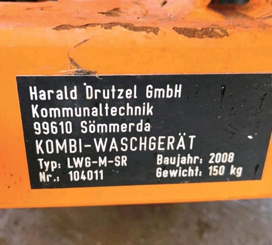 Leitpfostenwaschgerät Drutzel LWG-M-SR Leitpfostenwaschmaschine Schmidt Passend für Multicar Unimog - Broom: picture 3 Leitpfostenwaschgerät Drutzel LWG-M-SR Leitpfostenwaschmaschine Schmidt Passend für Multicar Unimog - Broom: picture 3