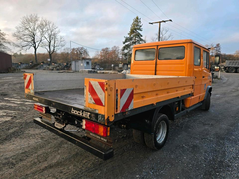 Mercedes-Benz Vario 614D Pritsche Doka 2002 LKW - Open body delivery van: picture 5 Mercedes-Benz Vario 614D Pritsche Doka 2002 LKW - Open body delivery van: picture 5