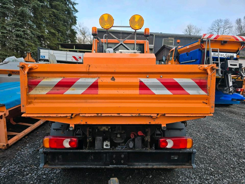 Multicar M30 4x4 Fumo Carrier Kipper 2009 1. Hand - Tipper, Utility/ Special vehicle: picture 4 Multicar M30 4x4 Fumo Carrier Kipper 2009 1. Hand - Tipper, Utility/ Special vehicle: picture 4
