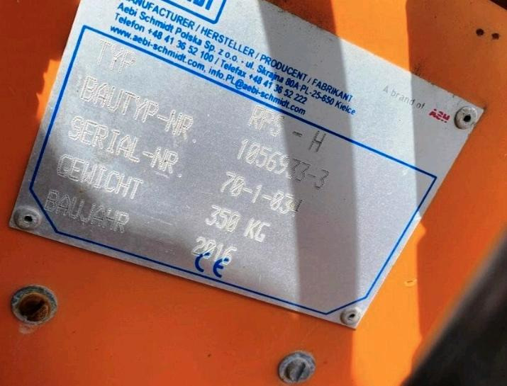 Schmidt RPS-H Leitpfostenwaschgerät für Unimog 405/10 405/12 U400 300 400 500 UGN UGE Mulag Mercedes-Benz 318 218 423 427 429 430 - Broom: picture 4 Schmidt RPS-H Leitpfostenwaschgerät für Unimog 405/10 405/12 U400 300 400 500 UGN UGE Mulag Mercedes-Benz 318 218 423 427 429 430 - Broom: picture 4