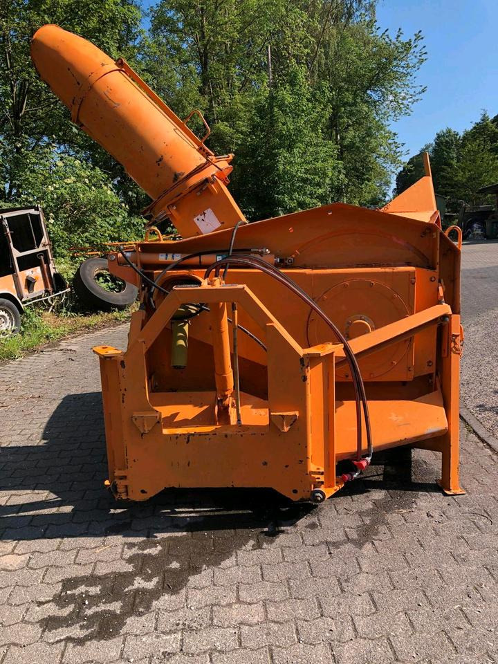 Schneeschleuder Beilhack HS 135 S Schneefräse Anbau- Schneeschleuder für Unimog 405 U300 U 400 500 405 423 430 530 318 527 427 327 - Snow blower: picture 5 Schneeschleuder Beilhack HS 135 S Schneefräse Anbau- Schneeschleuder für Unimog 405 U300 U 400 500 405 423 430 530 318 527 427 327 - Snow blower: picture 5