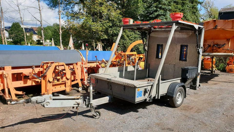 Mersch LED Absperrtafel Sperrwand Verkehrssicherungsanhänger VZ - Trailer: picture 3 Mersch LED Absperrtafel Sperrwand Verkehrssicherungsanhänger VZ - Trailer: picture 3