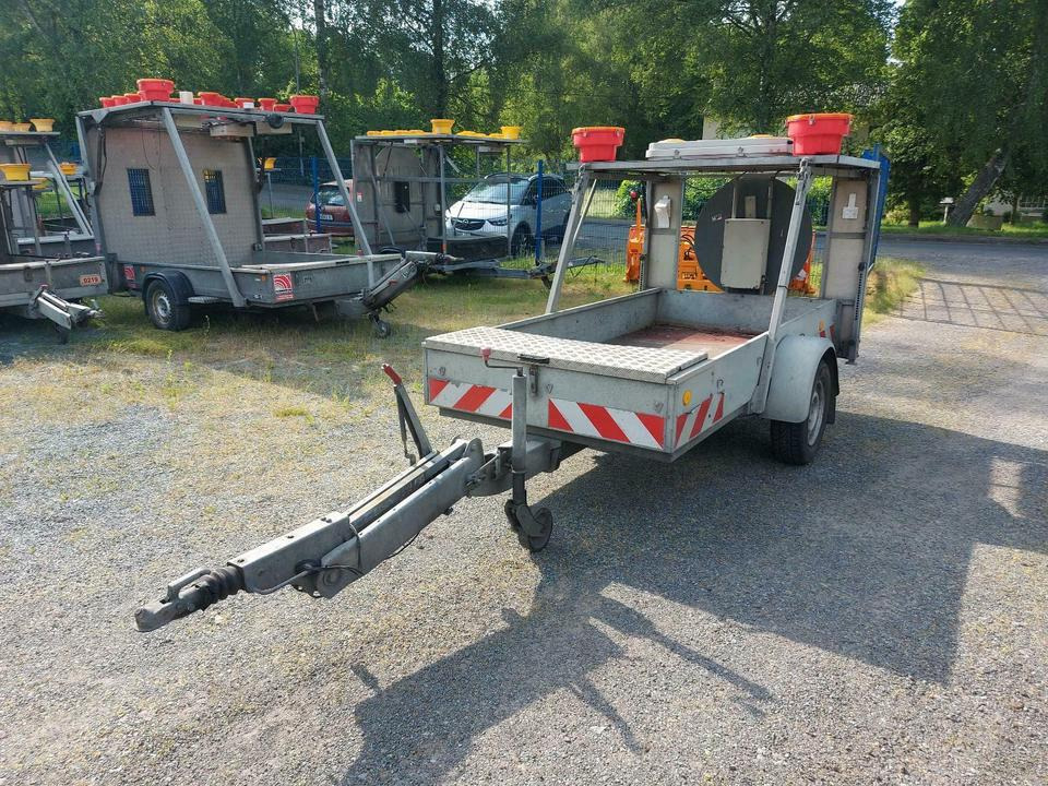 Trebbiner Absperrtafel Sperrwand Vz616 Nissen Horizont vz615 - Trailer: picture 2 Trebbiner Absperrtafel Sperrwand Vz616 Nissen Horizont vz615 - Trailer: picture 2