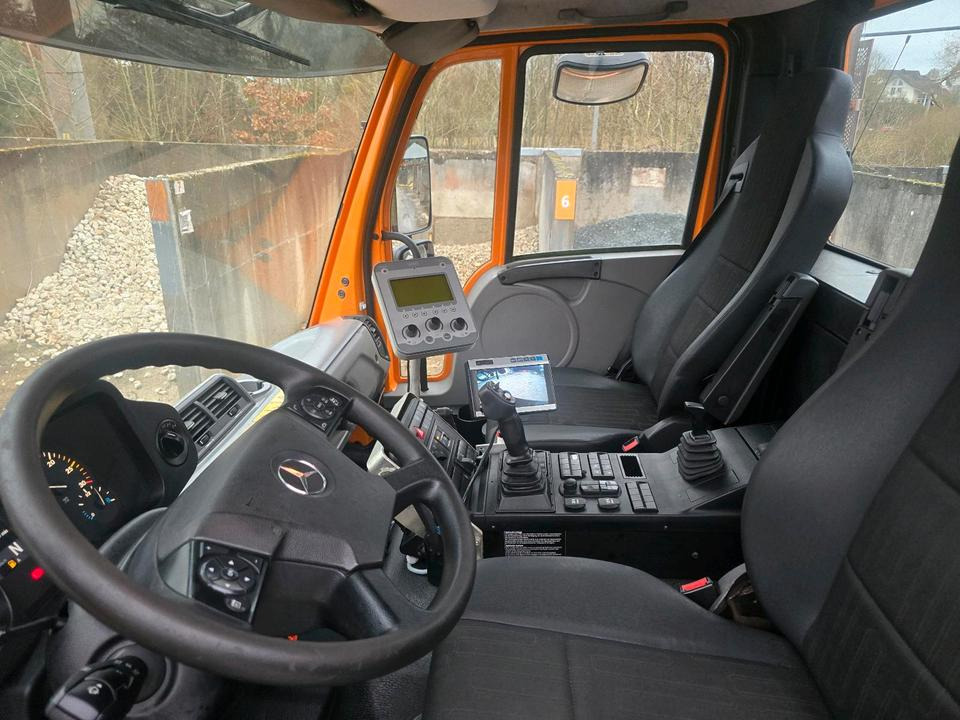 Snow removal vehicle Unimog U 430 EAS Easy-Drive Variopilot U527 535 430 427 423 Mercedes-Benz 405 UGE UGN Hydrostat: picture 9