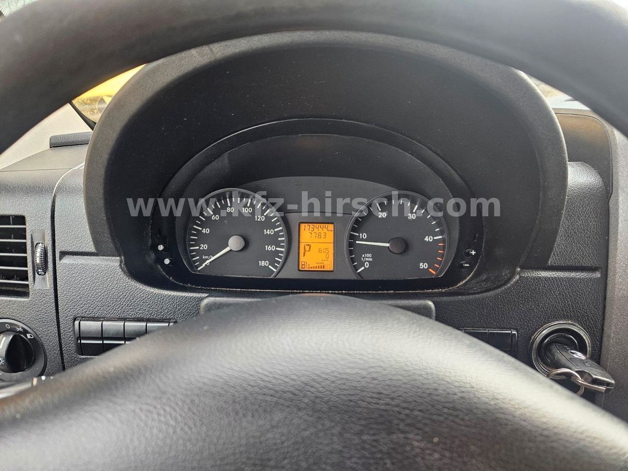 Passenger van Mercedes-Benz Sprinter Koffer Integralkoffer Transporter Maxi: picture 6