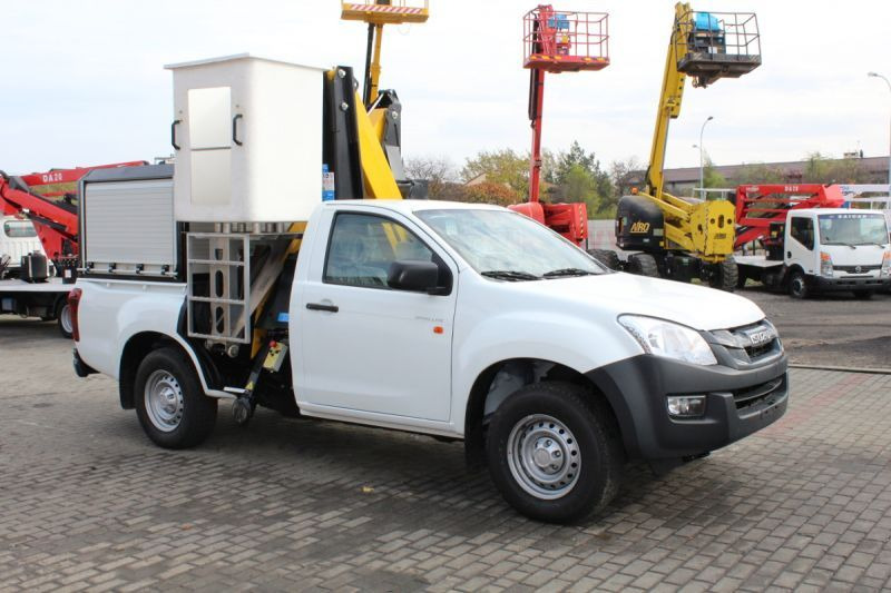 Comet X4-12 zamontowany na Isuzu D-Max 4x4 PICK-UP - Truck mounted aerial platform: picture 4 Comet X4-12 zamontowany na Isuzu D-Max 4x4 PICK-UP - Truck mounted aerial platform: picture 4