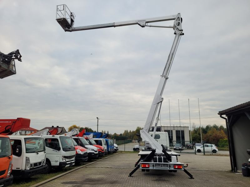 Truck mounted aerial platform Nissan Cabstar NT400 podnośnik koszowy 20 m Multitel HX195 bucket truck boom lift: picture 18 Truck mounted aerial platform Nissan Cabstar NT400 podnośnik koszowy 20 m Multitel HX195 bucket truck boom lift: picture 18