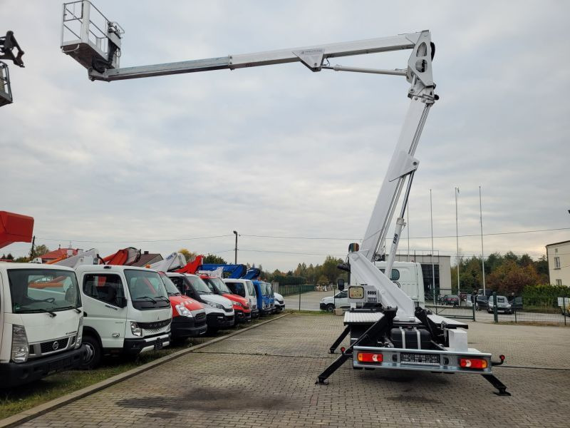 Truck mounted aerial platform Nissan Cabstar NT400 podnośnik koszowy 20 m Multitel HX195 bucket truck boom lift: picture 17 Truck mounted aerial platform Nissan Cabstar NT400 podnośnik koszowy 20 m Multitel HX195 bucket truck boom lift: picture 17