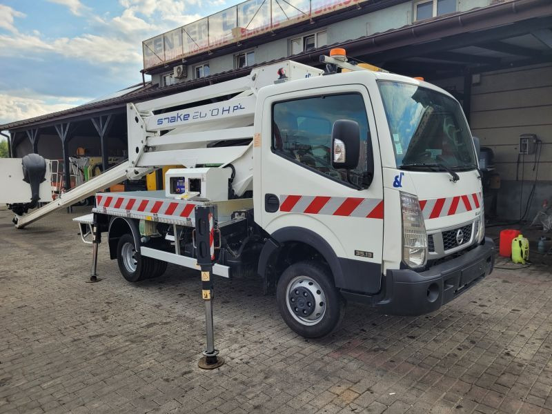 Nissan Cabstar NT400 podnośnik koszowy 20 m Oil&Steel Snake 2010 Plus - Truck mounted aerial platform: picture 1 Nissan Cabstar NT400 podnośnik koszowy 20 m Oil&Steel Snake 2010 Plus - Truck mounted aerial platform: picture 1