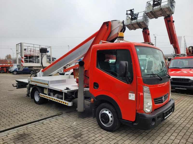 Renault Maxity podnośnik koszowy 22 m Multitel MT222AZ - Truck mounted aerial platform: picture 3 Renault Maxity podnośnik koszowy 22 m Multitel MT222AZ - Truck mounted aerial platform: picture 3