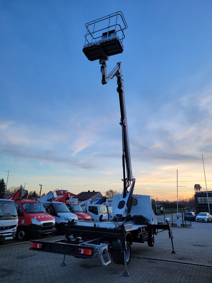 Truck mounted aerial platform Renault Maxity podnośnik koszowy zwyżka 20 m CTE B-lift 20 JHV: picture 16 Truck mounted aerial platform Renault Maxity podnośnik koszowy zwyżka 20 m CTE B-lift 20 JHV: picture 16