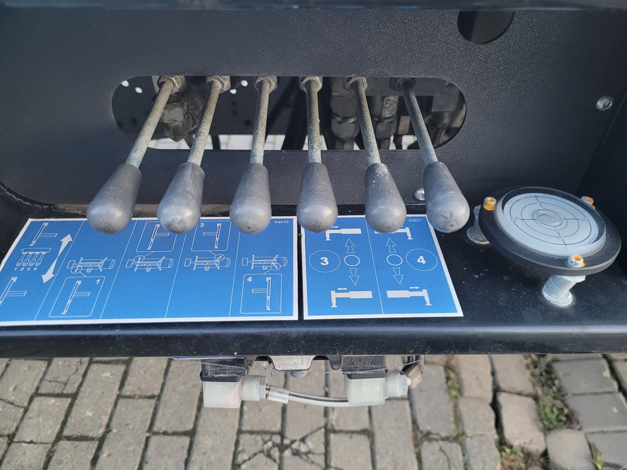 Truck mounted aerial platform Renault Maxity podnośnik koszowy zwyżka 20 m CTE B-lift 20 JHV: picture 20 Truck mounted aerial platform Renault Maxity podnośnik koszowy zwyżka 20 m CTE B-lift 20 JHV: picture 20