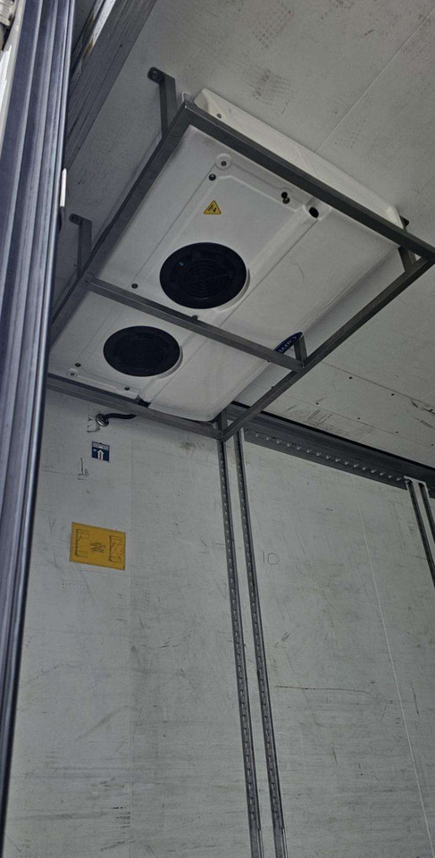 Refrigerator semi-trailer Schmitz Carrier Vector 2temp Double de: picture 6
