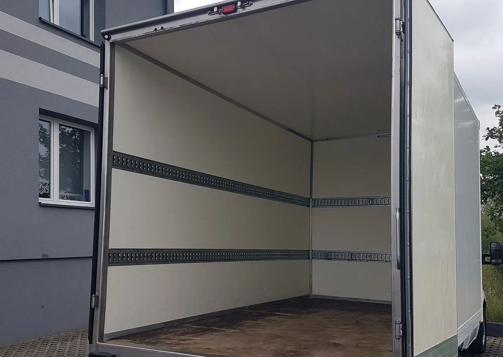 Box van Mercedes-Benz Sprinter KONTENER 8EP 4,11x2,15x2,30 KLIMA 314 CDI MANUAL KRAJOWY: picture 17