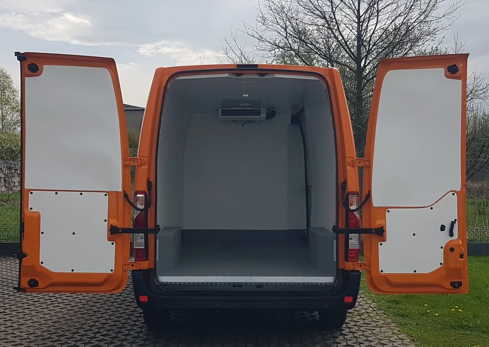 Opel MOVANO L3H2 CHŁODNIA IZOTERMA AGREGAT ZANOTTI KLIMA DŁUGI WYSOKI TEMPOMAT - Refrigerated van: picture 5 Opel MOVANO L3H2 CHŁODNIA IZOTERMA AGREGAT ZANOTTI KLIMA DŁUGI WYSOKI TEMPOMAT - Refrigerated van: picture 5