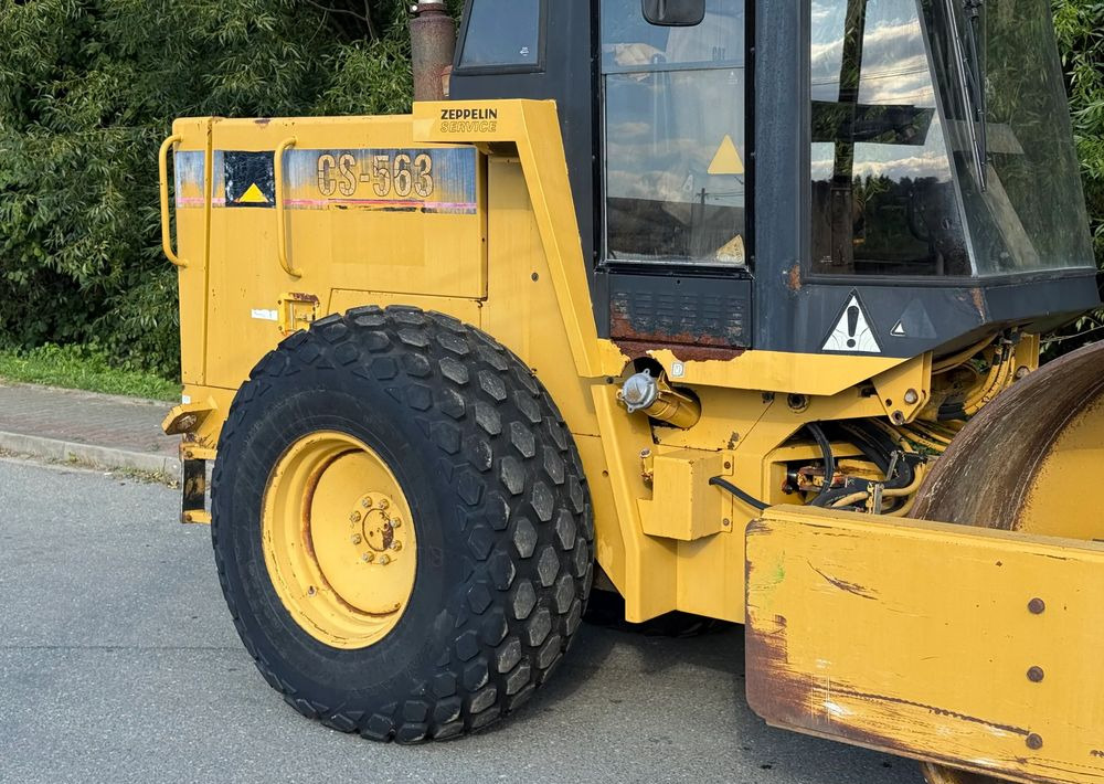 Leasing of  Caterpillar * Walec Drogowy CAT CS-563 * Caterpillar * Walec Drogowy CAT CS-563 *: picture 6
