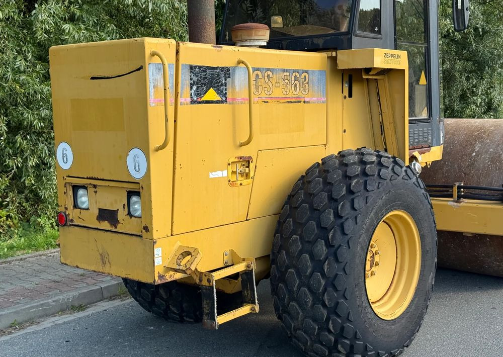 Leasing of  Caterpillar * Walec Drogowy CAT CS-563 * Caterpillar * Walec Drogowy CAT CS-563 *: picture 12