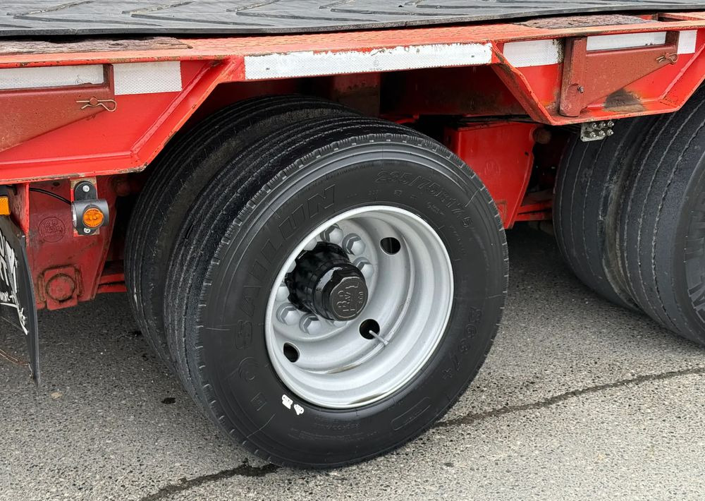 Low loader semi-trailer Goldhofer Naczepa Niskopodłogowa Goldhofer * 4 Osie * Bardzo Dobry Stan *Niskopodwozie: picture 11 Low loader semi-trailer Goldhofer Naczepa Niskopodłogowa Goldhofer * 4 Osie * Bardzo Dobry Stan *Niskopodwozie: picture 11