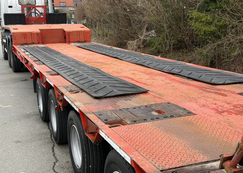 Low loader semi-trailer Goldhofer Naczepa Niskopodłogowa Goldhofer * 4 Osie * Bardzo Dobry Stan *Niskopodwozie: picture 20 Low loader semi-trailer Goldhofer Naczepa Niskopodłogowa Goldhofer * 4 Osie * Bardzo Dobry Stan *Niskopodwozie: picture 20