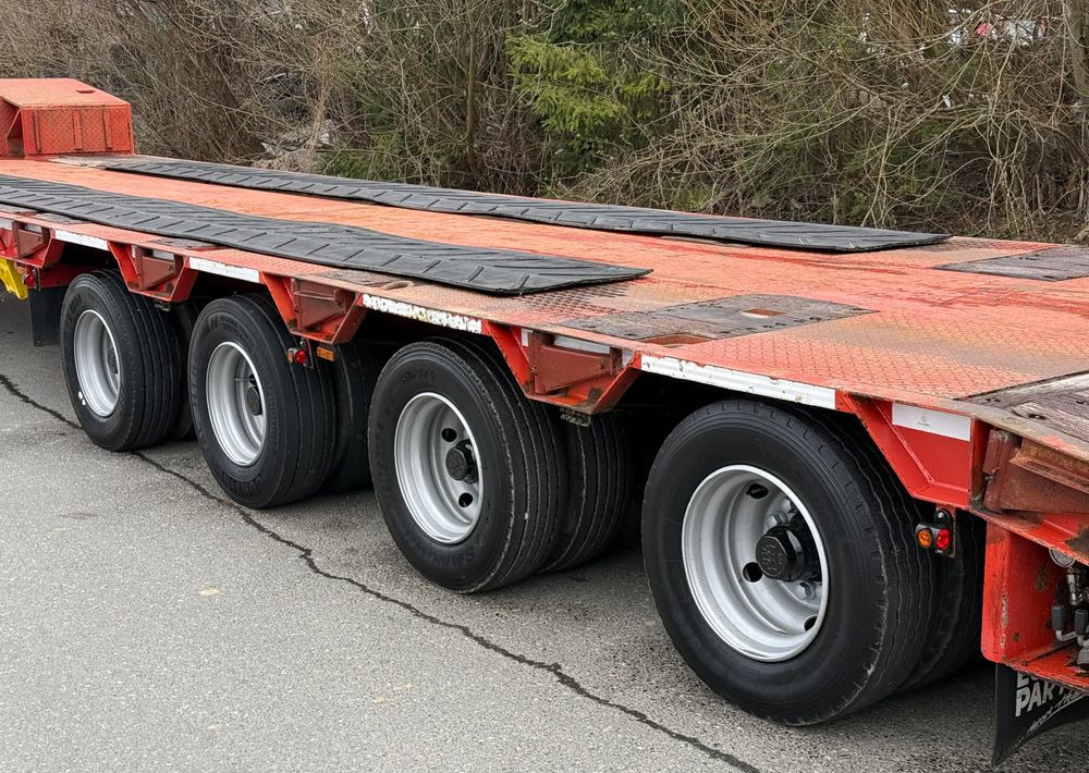 Low loader semi-trailer Goldhofer Naczepa Niskopodłogowa Goldhofer * 4 Osie * Bardzo Dobry Stan *Niskopodwozie: picture 22 Low loader semi-trailer Goldhofer Naczepa Niskopodłogowa Goldhofer * 4 Osie * Bardzo Dobry Stan *Niskopodwozie: picture 22