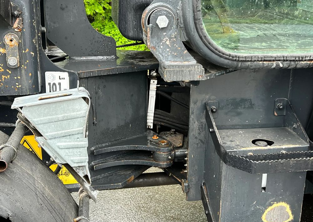 Wheel loader Komatsu Ładowarka KOMATSU WA 90 STAN IDEALNY: picture 18 Wheel loader Komatsu Ładowarka KOMATSU WA 90 STAN IDEALNY: picture 18