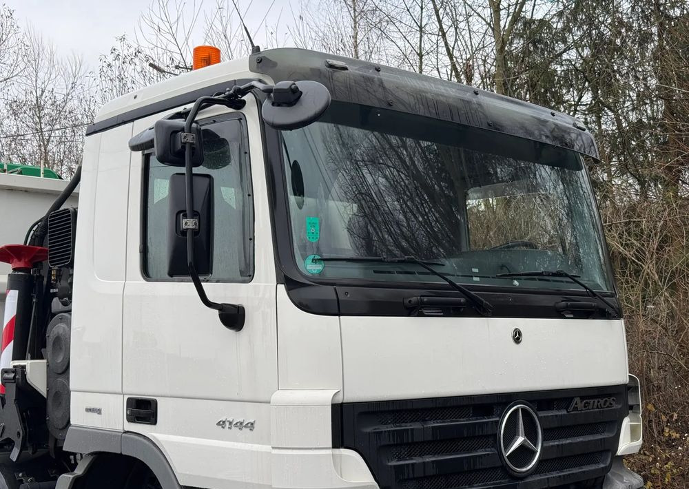 Mercedes-Benz * Mercedes 8x6 Actros 4144 * HDS Palfinger 150002 + FLY JIB PJ 170 * Dźwig * 40 TON * Wyciągarka * 35 Metrów * Kosz * - Other machinery: picture 3 Mercedes-Benz * Mercedes 8x6 Actros 4144 * HDS Palfinger 150002 + FLY JIB PJ 170 * Dźwig * 40 TON * Wyciągarka * 35 Metrów * Kosz * - Other machinery: picture 3